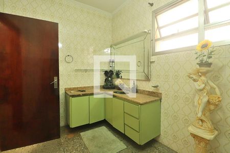 Casa à venda com 500m², 6 quartos e 6 vagasBanheiro Social