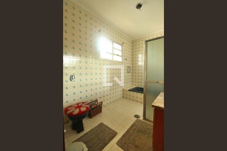 Casa à venda com 500m², 6 quartos e 6 vagasSuíte - Banheiro do Quarto 3