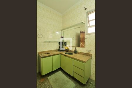 Casa à venda com 500m², 6 quartos e 6 vagasBanheiro Social