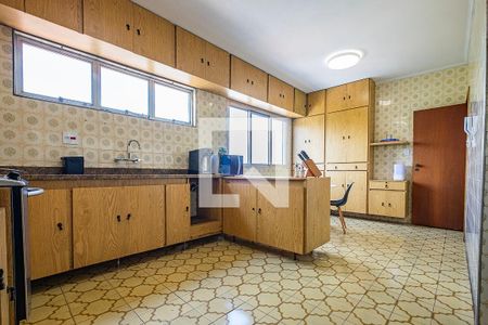 Apartamento para alugar com 176m², 3 quartos e 1 vaga Apartamento para alugar com 176m², 3 quartos e 1 vagaCozinha