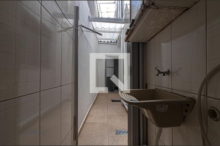 área de serviço_4 de casa à venda com 1 quarto, 48m² em Vila das Merces, São Paulo
