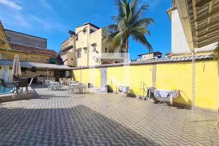 Casa para alugar com 484m², 3 quartos e 3 vagasQuintal 