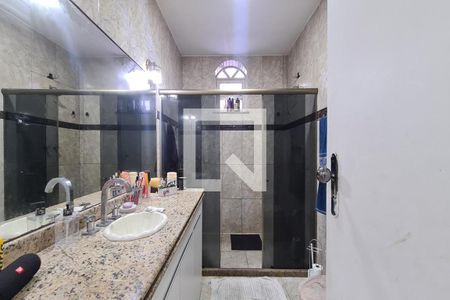 Casa para alugar com 484m², 3 quartos e 3 vagasBanheiro Social