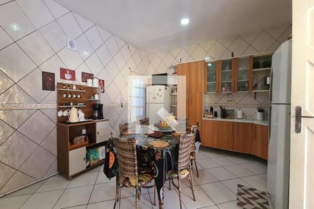 Casa para alugar com 484m², 3 quartos e 3 vagasCozinha