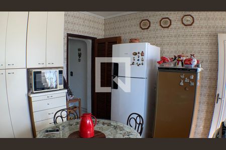 Casa à venda com 310m², 4 quartos e 2 vagasCozinha