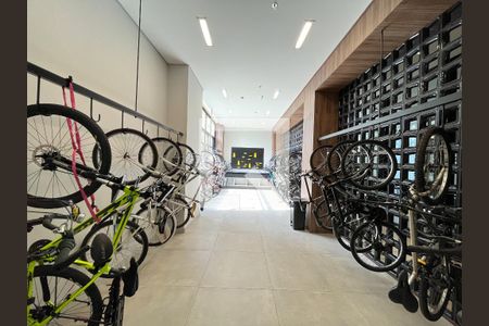 Apartamento à venda com 62m², 2 quartos e 1 vaga Apartamento à venda com 62m², 2 quartos e 1 vagaÁrea comum - Bicicletário