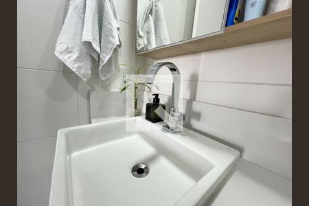 Apartamento à venda com 62m², 2 quartos e 1 vaga Apartamento à venda com 62m², 2 quartos e 1 vagaBanheiro Corredor