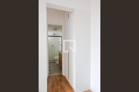 banheiro de apartamento para alugar com 1 quarto, 45m² em Alto da Lapa, São Paulo