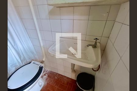 Apartamento à venda com 156m², 5 quartos e 2 vagas Apartamento à venda com 156m², 5 quartos e 2 vagasBanheiro serviço