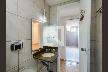 Apartamento para alugar com 87m², 3 quartos e 1 vaga Apartamento para alugar com 87m², 3 quartos e 1 vagaBanheiro Corredor