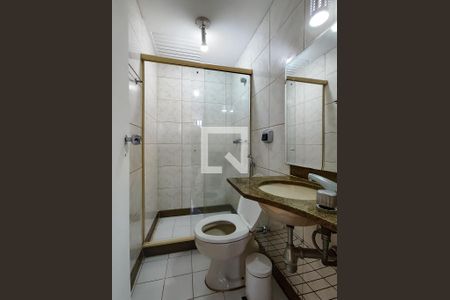 Apartamento para alugar com 87m², 3 quartos e 1 vaga Apartamento para alugar com 87m², 3 quartos e 1 vagaBanheiro Corredor