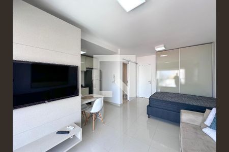 Sala de kitnet/studio à venda com 1 quarto, 35m² em Brooklin Paulista, São Paulo