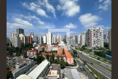 Studio à venda com 38m², 1 quarto e 1 vagaVista