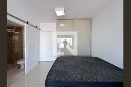 Quarto de kitnet/studio à venda com 1 quarto, 35m² em Brooklin Paulista, São Paulo