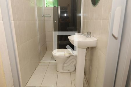 Banheiro de casa para alugar com 1 quarto, 40m² em Jardim Nossa Senhora do Carmo, São Paulo