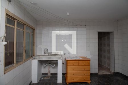 Casa para alugar com 180m², 2 quartos e 1 vagaÁrea de Serviço