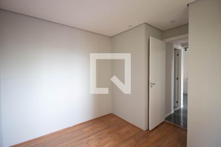 Quarto 1 de apartamento para alugar com 2 quartos, 32m² em Itaquera, São Paulo