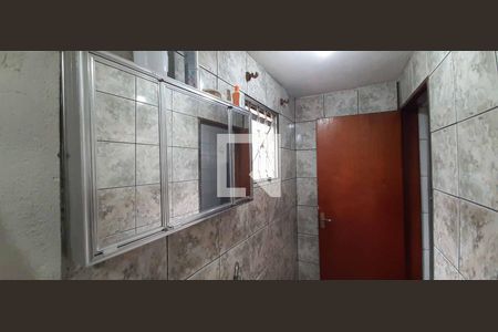 Casa à venda com 300m², 2 quartos e 1 vaga Casa à venda com 300m², 2 quartos e 1 vagaBanheiro 2