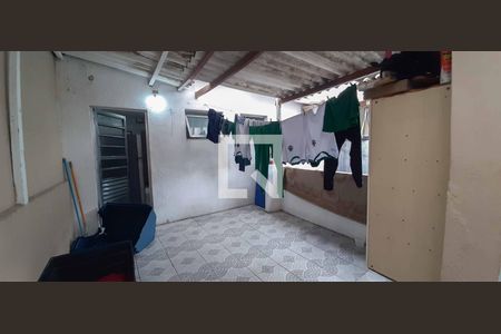 Casa à venda com 300m², 2 quartos e 1 vaga Casa à venda com 300m², 2 quartos e 1 vagaLavanderia