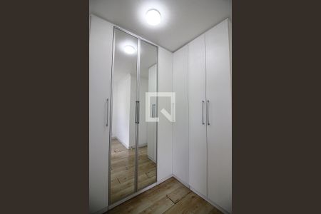 Quarto 1 - Suíte de casa de condomínio para alugar com 3 quartos, 119m² em Demarchi, São Bernardo do Campo