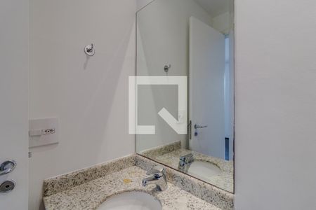Apartamento para alugar com 100m², 1 quarto e 2 vagasBanheiro 2