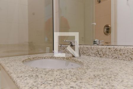 Apartamento para alugar com 100m², 1 quarto e 2 vagasBanheiro da Suíte