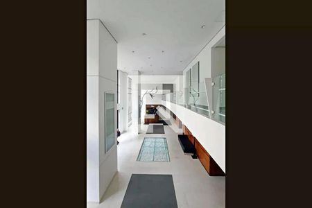 Apartamento para alugar com 100m², 1 quarto e 2 vagasHall social