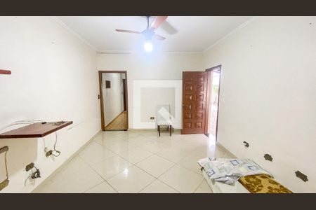 Sala de casa à venda com 3 quartos, 400m² em Vila Pires, Santo André