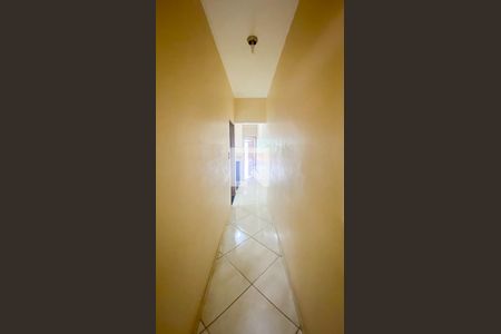 Casa à venda com 400m², 3 quartos e 2 vagas Casa à venda com 400m², 3 quartos e 2 vagasCorredor