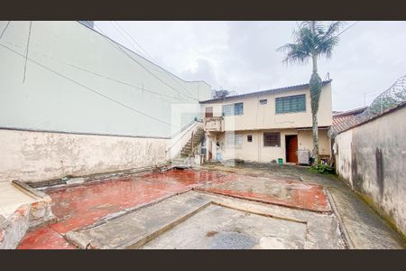 Casa à venda com 400m², 3 quartos e 2 vagas Casa à venda com 400m², 3 quartos e 2 vagasQuintal