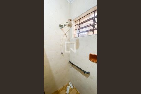 Casa à venda com 400m², 3 quartos e 2 vagas Casa à venda com 400m², 3 quartos e 2 vagasBanheiro