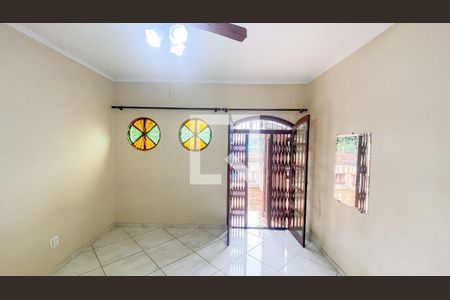 Casa à venda com 400m², 3 quartos e 2 vagas Casa à venda com 400m², 3 quartos e 2 vagasQuarto 3