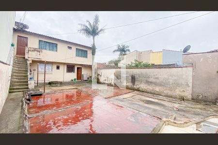 Casa à venda com 400m², 3 quartos e 2 vagas Casa à venda com 400m², 3 quartos e 2 vagasQuintal