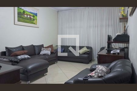 Sala de casa para alugar com 3 quartos, 400m² em Vila Pires, Santo André