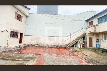 Casa à venda com 400m², 3 quartos e 2 vagas Casa à venda com 400m², 3 quartos e 2 vagasQuintal