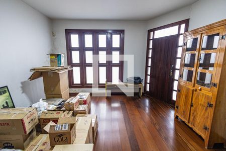 Casa à venda com 359m², 5 quartos e 3 vagasSala