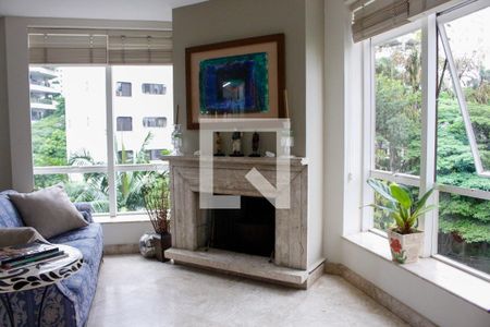 Sala de apartamento à venda com 5 quartos, 240m² em Vila Morumbi, São Paulo