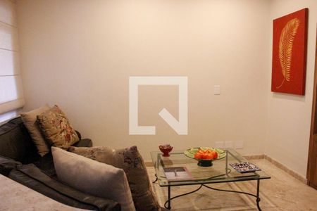 Apartamento à venda com 240m², 5 quartos e 4 vagasSala 2