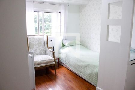 Apartamento à venda com 240m², 5 quartos e 4 vagasQuarto 4