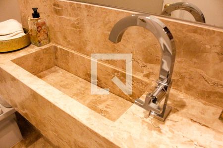 Apartamento à venda com 240m², 5 quartos e 4 vagasLavabo