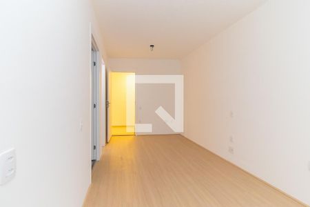 Sala e Quarto de apartamento para alugar com 1 quarto, 26m² em Conjunto Residencial José Bonifácio, São Paulo