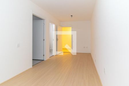 Sala e Quarto de apartamento para alugar com 1 quarto, 26m² em Conjunto Residencial José Bonifácio, São Paulo