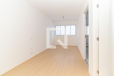 Sala e Quarto de apartamento para alugar com 1 quarto, 26m² em Conjunto Residencial José Bonifácio, São Paulo