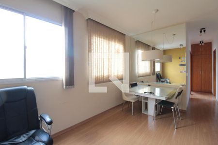 Sala de apartamento à venda com 3 quartos, 72m² em Liberdade, Belo Horizonte