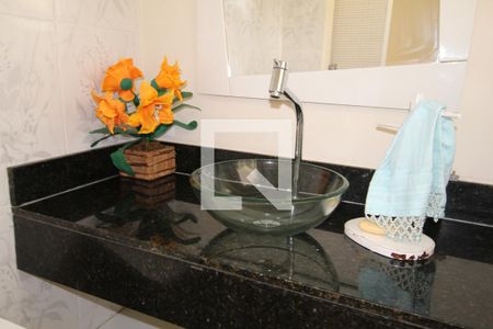 Casa à venda com 620m², 3 quartos e 4 vagasLavabo da sala