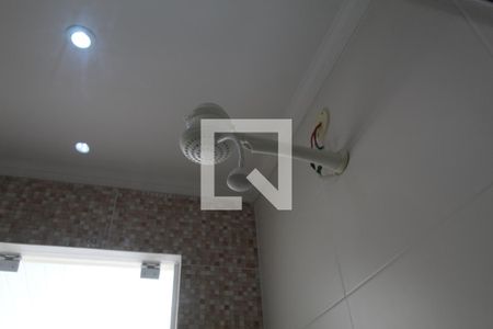 Casa à venda com 620m², 3 quartos e 4 vagasBanheiro social