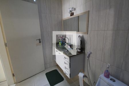 Casa à venda com 620m², 3 quartos e 4 vagasBanheiro da suíte 2