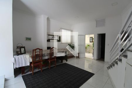 Casa à venda com 620m², 3 quartos e 4 vagasSala da edícula