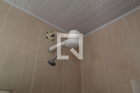 Casa à venda com 620m², 3 quartos e 4 vagasBanheiro do segundo andar da edícula