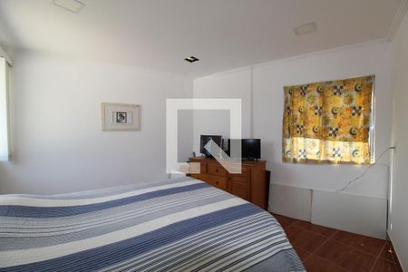 Casa à venda com 620m², 3 quartos e 4 vagasQuarto da edícula